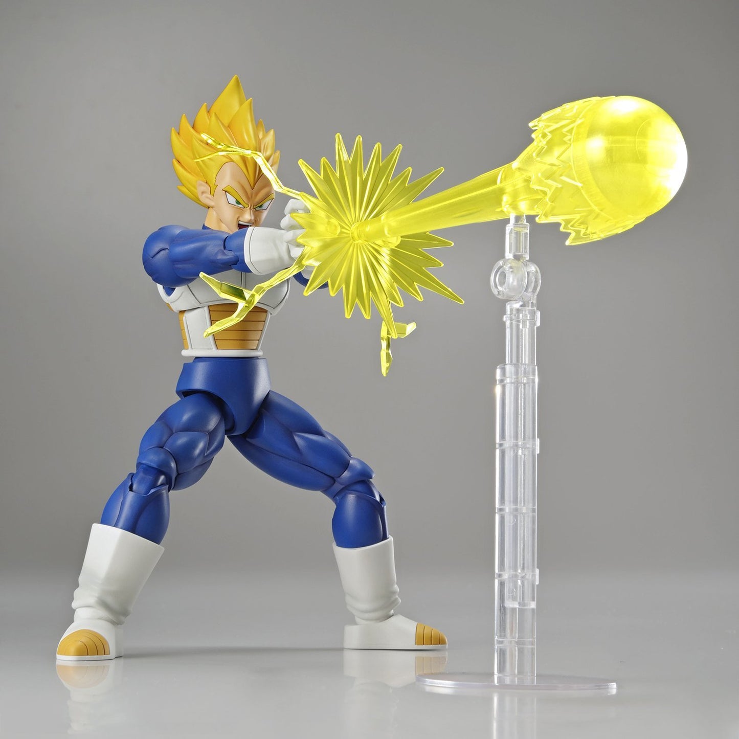 Dragon Ball Z Super Saiyan Vegeta Standard Model Kit